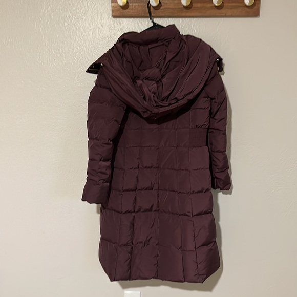 Brand new Cole Haan Maroon Coat - Picture 8 of 8